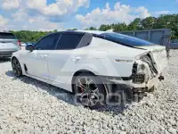 2020 KIA Stinger photo