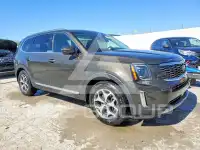 2020 KIA Telluride photo