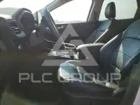 2020 Ford ESCAPE photo