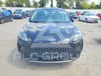2020 Ford ESCAPE photo