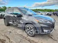 2020 Ford ESCAPE photo