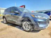 2020 Ford ESCAPE photo