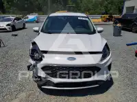 2020 Ford ESCAPE photo