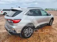 2020 Ford ESCAPE photo