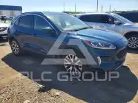 2020 Ford ESCAPE photo