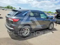 2020 Ford ESCAPE photo