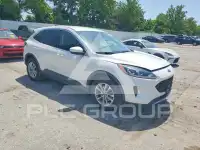 2020 Ford ESCAPE photo