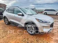 2020 Ford ESCAPE photo
