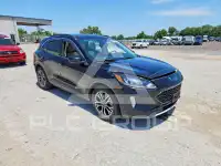 2020 Ford ESCAPE photo