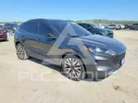 2020 Ford ESCAPE photo