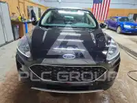 2020 Ford ESCAPE photo