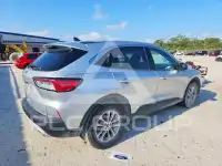 2020 Ford ESCAPE photo