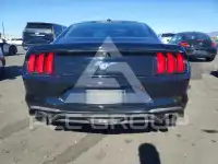 2020 Ford MUSTANG photo