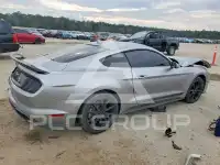 2020 Ford MUSTANG photo