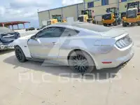 2020 Ford MUSTANG photo