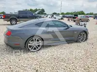 2020 Ford MUSTANG photo