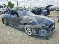2020 Ford MUSTANG photo