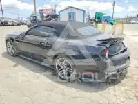 2020 Ford MUSTANG photo