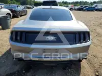 2020 Ford MUSTANG photo