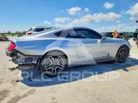 2020 Ford MUSTANG photo
