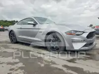 2020 Ford MUSTANG photo