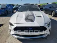 2020 Ford MUSTANG photo