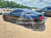 2020 Ford MUSTANG photo