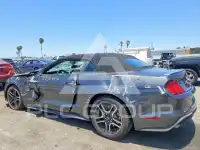 2020 Ford MUSTANG фото