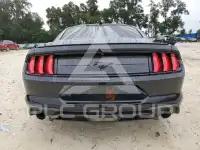 2020 Ford MUSTANG photo