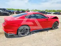 2020 Ford MUSTANG фото