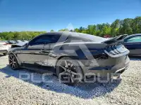 2020 Ford MUSTANG photo