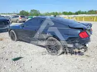 2020 Ford MUSTANG photo