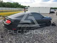 2020 Ford MUSTANG фото