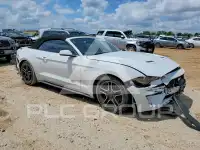2020 Ford MUSTANG photo
