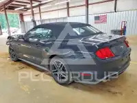 2020 Ford MUSTANG photo