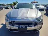 2020 Ford FUSION photo