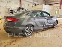 2020 Ford FUSION фото