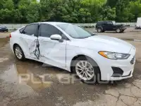 2020 Ford FUSION фото