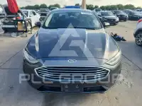 2020 Ford FUSION photo