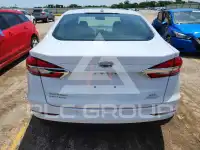2020 Ford FUSION фото
