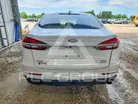 2020 Ford FUSION photo