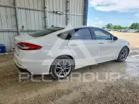 2020 Ford FUSION photo