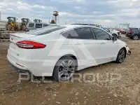 2020 Ford FUSION photo