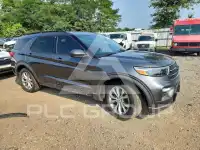 2020 Ford EXPLORER photo