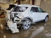 2020 Ford EXPLORER photo