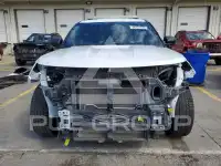 2020 Ford EXPLORER photo