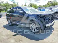 2020 Ford EXPLORER photo
