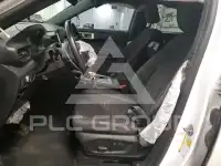 2020 Ford EXPLORER photo