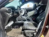 2020 Ford EXPLORER photo