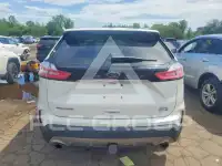 2020 Ford EDGE photo